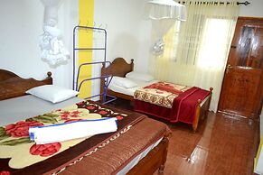 Grand Adams Peak Hotel
