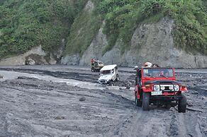Bognot Lodge Mt Pinatubo Guesthouse