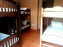 Bognot Lodge Mt Pinatubo Guesthouse