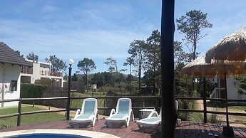 Bungalows Punta Colorada