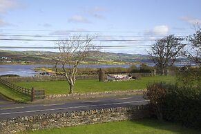 Madra Rua Organic Accommodation