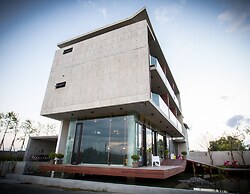 God Island Bed and Breakfast