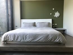 God Island Bed and Breakfast