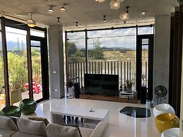 God Island Bed and Breakfast