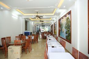 TamCoc Green field Hostel