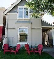 Newly Renovated Rino Retreat