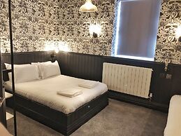 The Residence Sasco Apartments