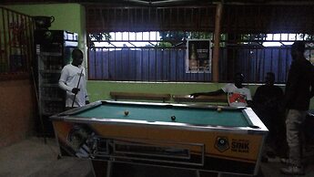 Leosim Hotel