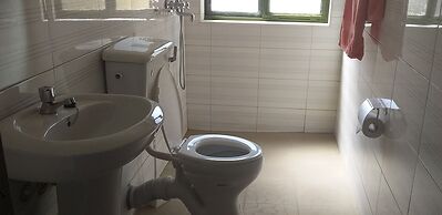 Mango Cottages & Recreation Center