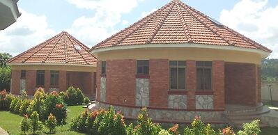 Mango Cottages & Recreation Center