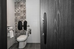 NINE TREE BY PARNAS SEOUL INSADONG