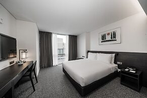 NINE TREE BY PARNAS SEOUL INSADONG