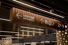 NINE TREE BY PARNAS SEOUL INSADONG