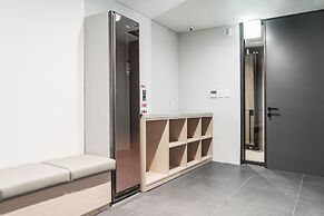 NINE TREE BY PARNAS SEOUL INSADONG