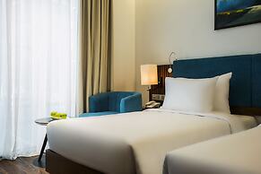 Maximilan DaNang Beach Hotel