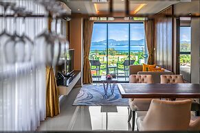 MIDA Grande Resort Phuket