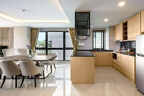 MIDA Grande Resort Phuket