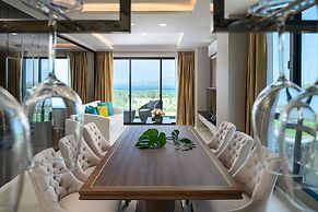 MIDA Grande Resort Phuket