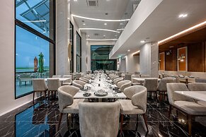 MIDA Grande Resort Phuket