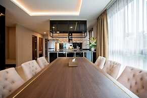 MIDA Grande Resort Phuket