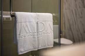 MIDA Grande Resort Phuket