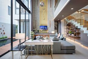 MIDA Grande Resort Phuket