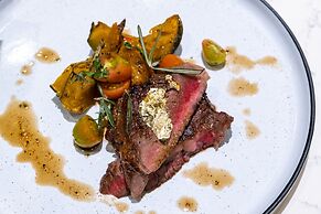 MIDA Grande Resort Phuket