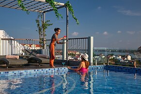 Cozy Savvy Boutique Hotel Hoi An