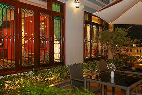 Cozy Savvy Boutique Hotel Hoi An