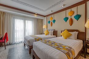 Cozy Savvy Boutique Hotel Hoi An