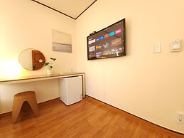 OYO Hostel Myeongdong 5