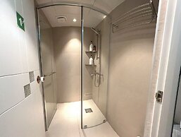 OYO Hostel Myeongdong 5