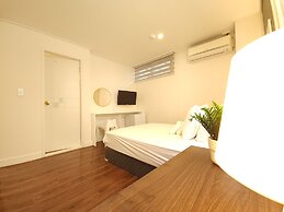 OYO Hostel Myeongdong 5