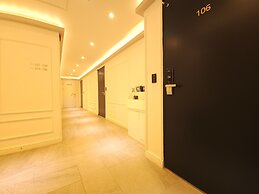 OYO Hostel Myeongdong 5