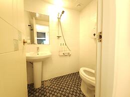 OYO Hostel Myeongdong 5