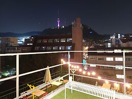 OYO Hostel Myeongdong 5