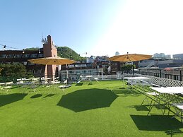 OYO Hostel Myeongdong 5