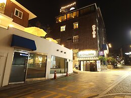 OYO Hostel Myeongdong 5