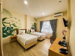 Hotel Moloka’I Morotai