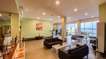 Hotel Moloka’I Morotai
