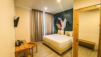 Hotel Moloka’I Morotai