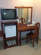 Wei Si Deng Hotel and Restaurant