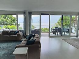 The View Montreux