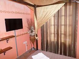 Santorious Apartments