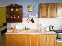 Santorious Apartments