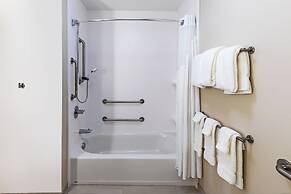 Holiday Inn Express & Suites Purcell by IHG