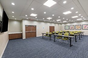 Holiday Inn Express & Suites Purcell by IHG