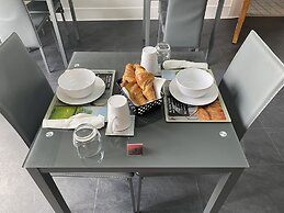 Ashburn House De Luxe B&B