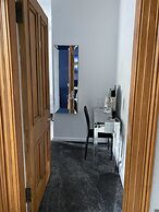 Ashburn House De Luxe B&B