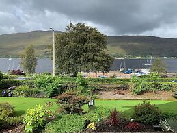 Ashburn House De Luxe B&B